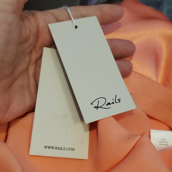 Rails Maya Skirt In Coral Size XS NWT'S - Picture 7 of 11